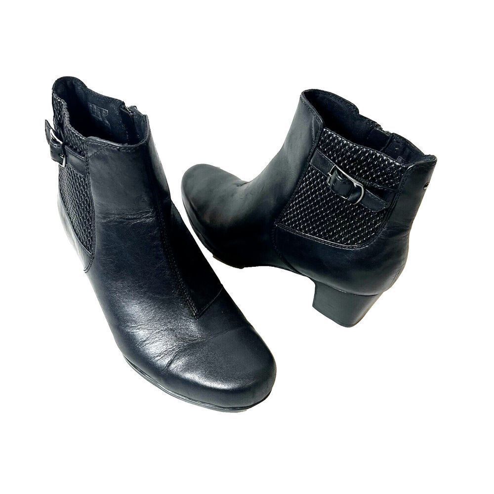 Clarks artisan Low Heel Ankle Boots Womens 9.5 Black Leather Zip Up Casual Shoes